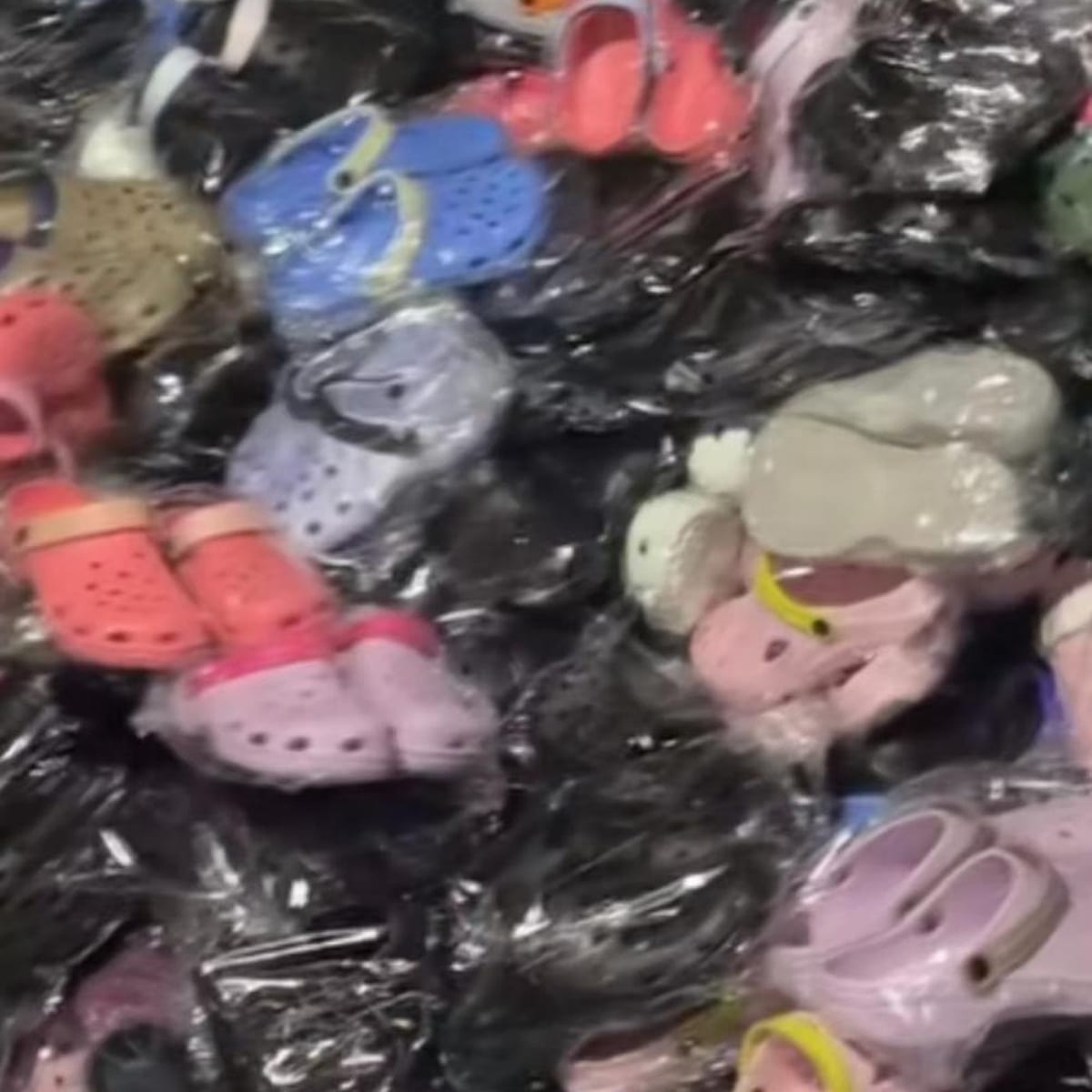 Adult Plain Clogs